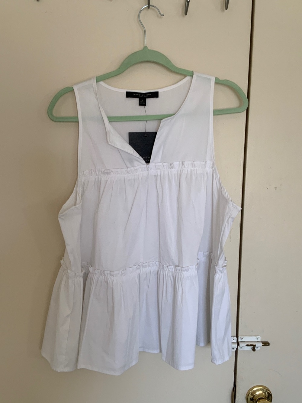 Marc New York White Sleeveless Tiered Peplum Tunic